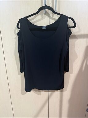 Soprano Black Cold-Shoulder Tank Top